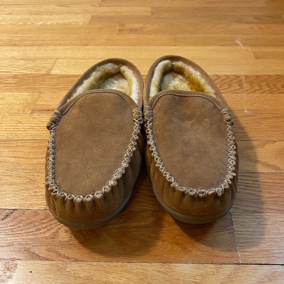 L.L. Bean Slippers - Picture 2 of 3